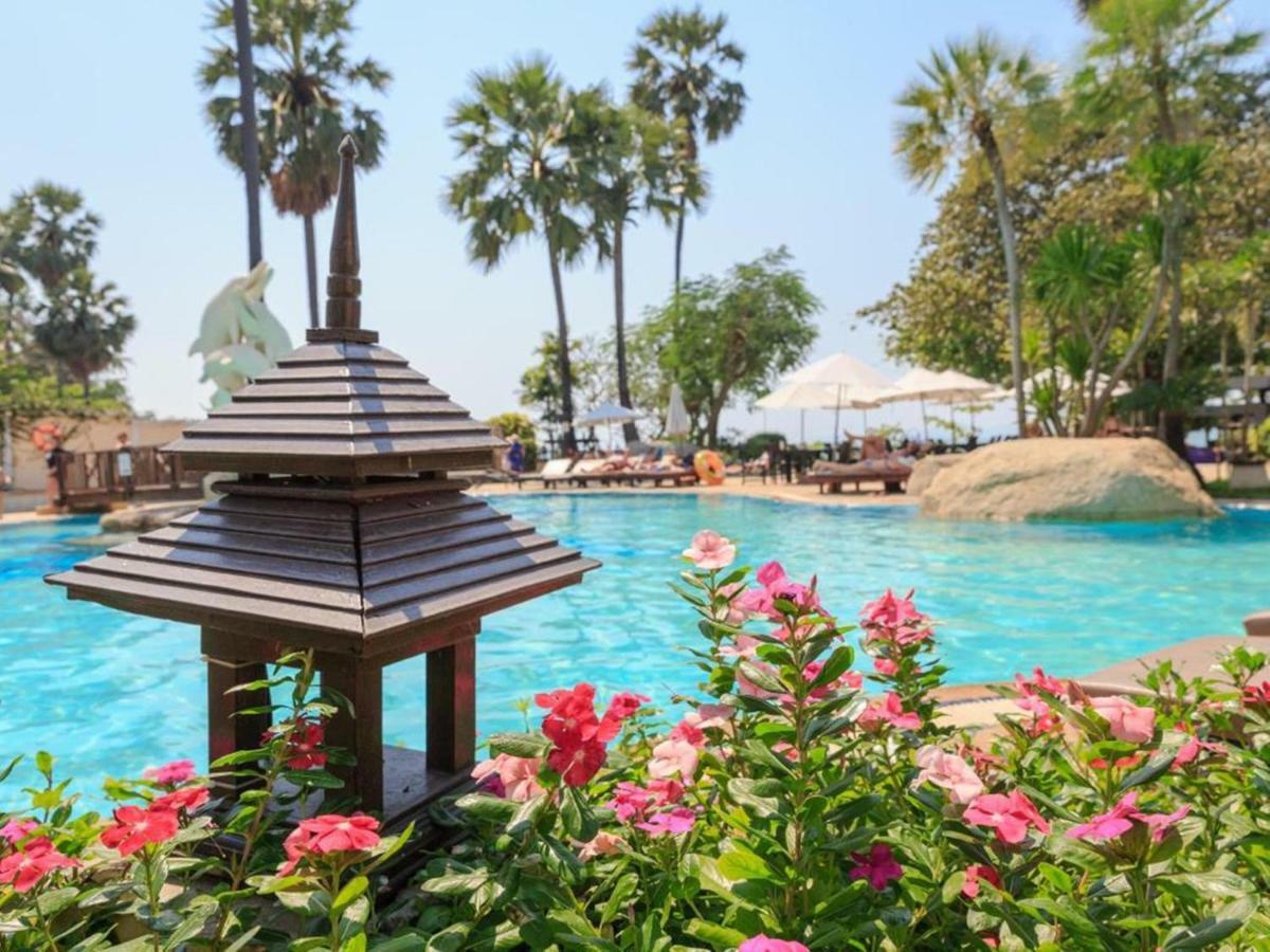 Long Beach Garden Hotel & Pavilions Pattaya Exterior foto