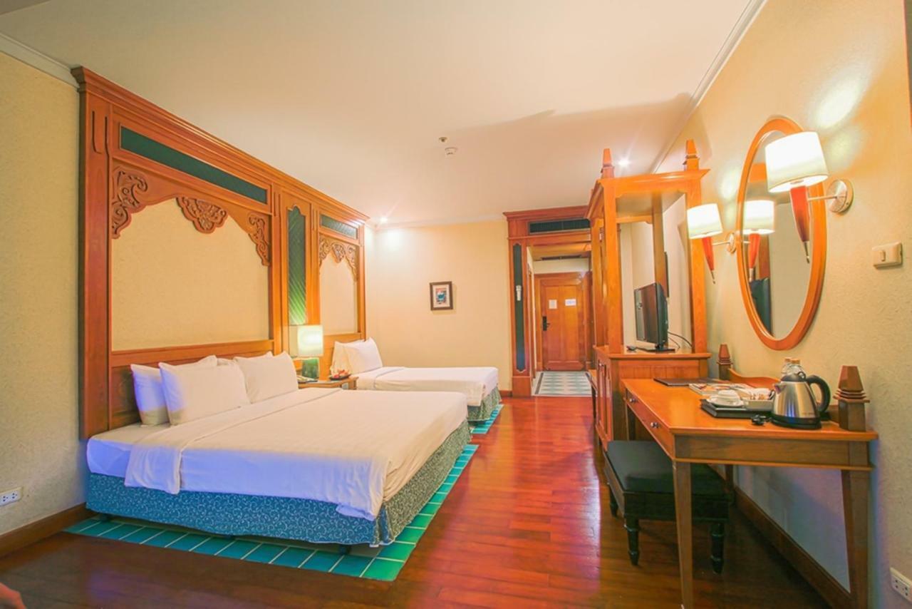Long Beach Garden Hotel & Pavilions Pattaya Exterior foto