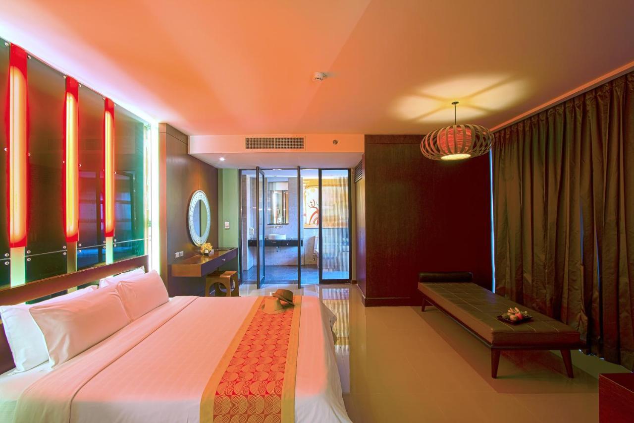 Long Beach Garden Hotel & Pavilions Pattaya Exterior foto